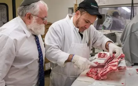 Faena kosher en Paraguay.