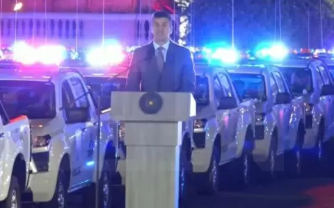 Contra la inseguridad: Gobierno entrega patrulleras y equipos para la Polic�a Nacional