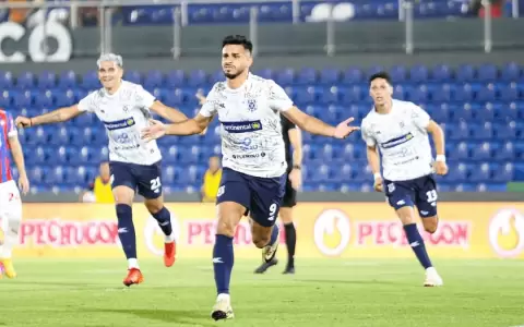 Uno de los goleadores del Clausura aparece en el radar de Olimpia