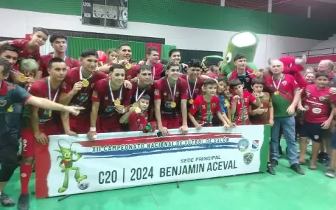Benjam�n Aceval se consagra campe�n invicto en su casa