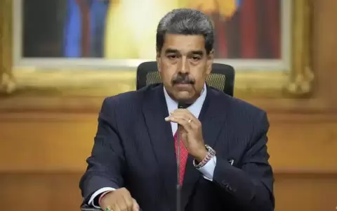 Maduro anuncia "gran reforma constitucional" en Venezuela