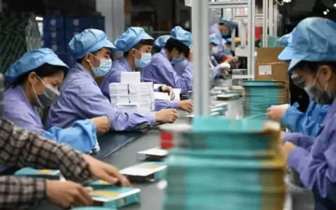 EE. UU. eval�a prohibir routers chinos ante temor de un ciberataque contra millones de hogares