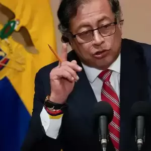 Petro niega la existencia del Cartel de los Soles