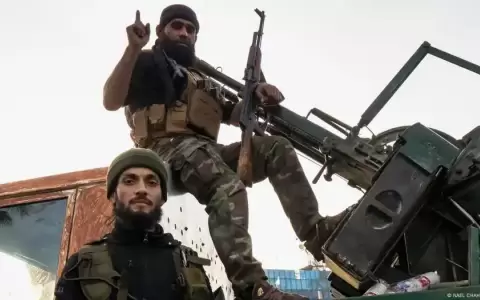 Rebeldes y kurdos alcanzan acuerdo de alto al fuego en Siria