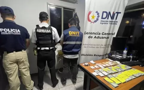 Senador argentino detenido en Paraguay con 200.000 d�lares sin justificar