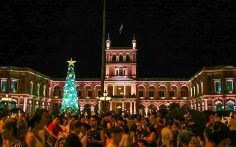 Paraguay se ilumina en Navidad