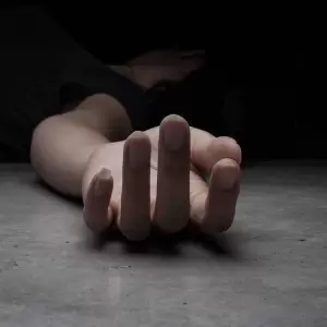 Mujer es encontrada muerta en un yuyal, investigan posible feminicidio