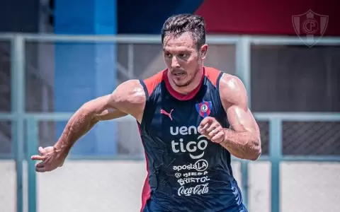 Rodrigo Nogu�s: �Nos ofrecieron a Diego Chur�n�