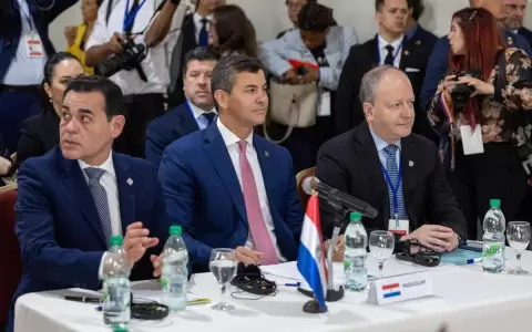 Con Pe�a presente en Uruguay, Cumbre del Mercosur da la bienvenida a Panam� al bloque