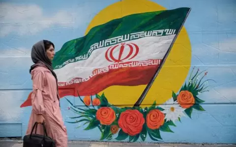 Las mujeres iran�es podr�n ser condenadas a muerte por desafiar las nuevas leyes sobre el uso del velo
