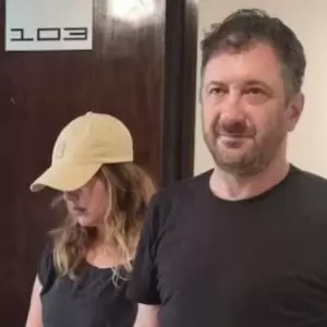 Convocan otra vez a Edgardo Kueider y a su secretaria a audiencia