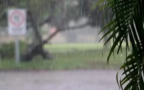 Intensas lluvias en casi todo el pa�s.