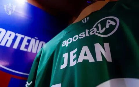 Jean Fernandes no sigue en Cerro Porte�o: lo que reclama el representante