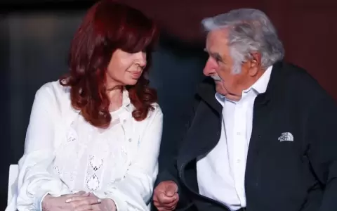 Jos� Mujica se disculp� por llamar �vieja� a Cristina Kirchner