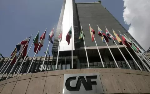 CAF marca hito en Paraguay con emisi�n r�cord de bonos en guaran�es