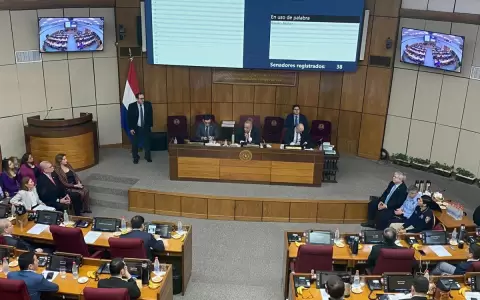 Salom�n buscar�a una bancada de contrapeso a HC: �No hay por qu� asustarse�, dice Bachi