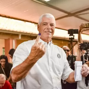 Juez rechaza imputaci�n contra Arnoldo Wiens, argumenta ineficiencias