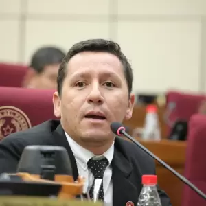 Blindaje pol�tico: Cartismo rechaza la p�rdida de investidura de "Chaque�ito" pese a esc�ndalo por vivienda