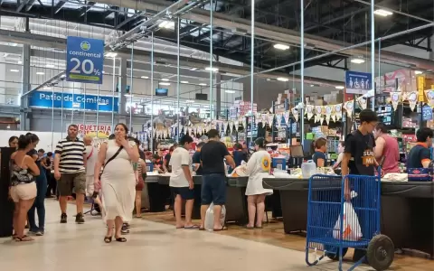Comercio navide�o oxigena la econom�a