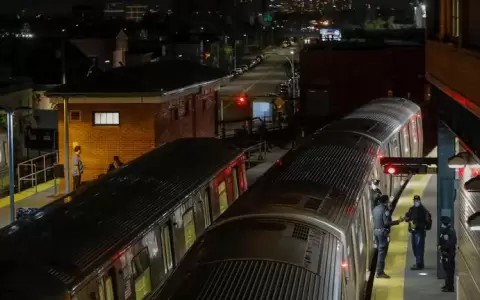 Una mujer fue quemada viva en el metro de Nueva York: Polic�a arrest� al sospechoso