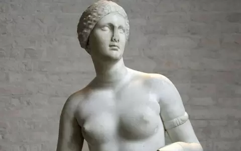 "Sin tetas no hay para�so"