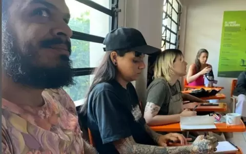 Estudio abierto de la muestra "Litoralidad" en su segunda edici�n en el ICPA