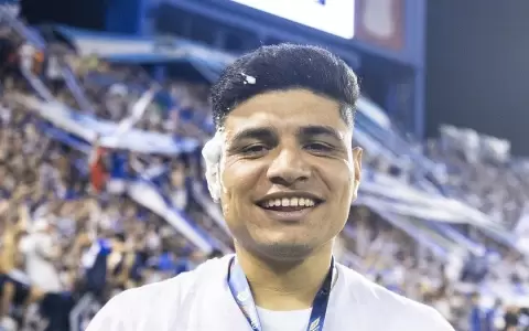 Claudio Aquino: �Salir campe�n con V�lez es lo mejor que me pas�