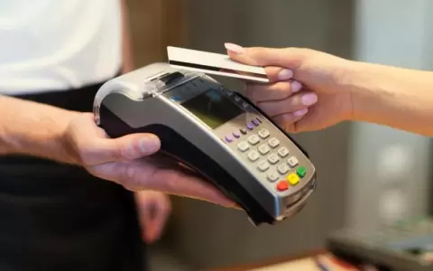 Salarios de diciembre y aguinaldo, inyectaron USD 1.341 millones a la econom�a