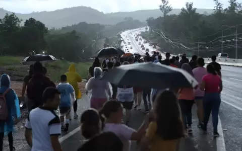 Clima: �Atenci�n, feligreses! Anuncian lluvias para casi todo el fin de semana