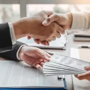 La cartera de cr�ditos del sistema bancario aument� 21% a mayo
