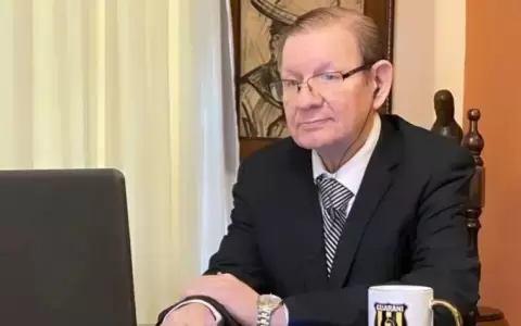 Carlos Martini, nuevo miembro de n�mero de la Academia Paraguaya de la Lengua Espa�ola