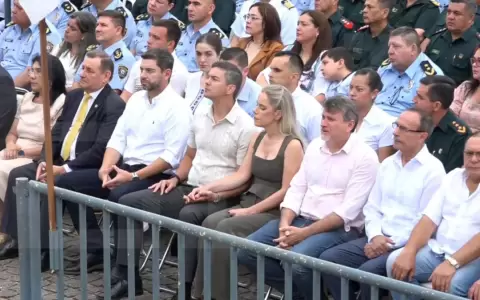 Presente en misa de Caacup�, Pe�a adelant� su visita atendiendo a que viaja ma�ana