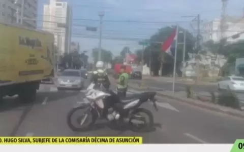 Accidente de tr�nsito en la avenida Aviadores del Chaco de Asunci�n