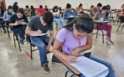 Se habilitan inscripciones para postular a las becas del Gobierno, convocatoria 2025