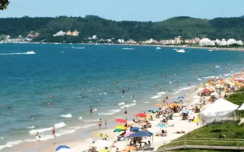 Brote de gastroenteritis afecta playas del sur de Brasil: c�mo evitar contagios y cu�ndo buscar atenci�n