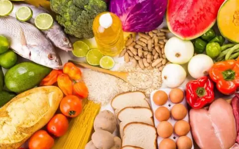 Salud recomienda empezar el a�o con cuidado tras excesos por las fiestas