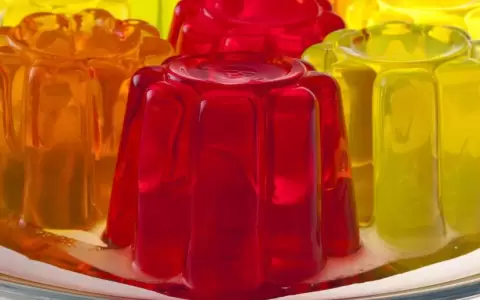 �C�mo ayuda la gelatina a producir col�geno natural y cu�nta puedo comer por d�a?