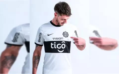 Luis Vidal sobre Alejandro Silva: "La pelota est� en su cancha"