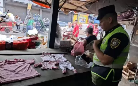 Rescatan a beb� robada y detienen a sospechosa a punto de salir del pa�s