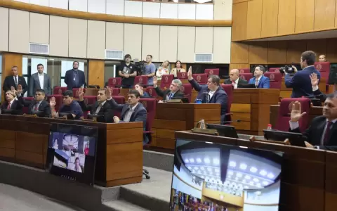 Comisi�n Permanente sesiona esta semana y a�n sigue sin orden del d�a