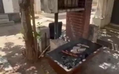 Controversia por un asado en el cementerio de la Recoleta