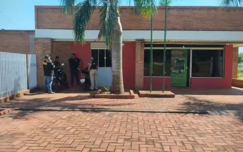 Allanan Municipalidad de Ybyraroban� e incautan elementos de inter�s para la causa
