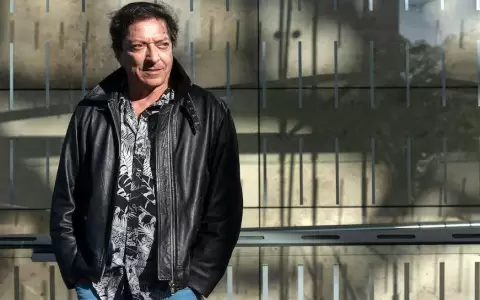 Julio Moura, guitarrista de Virus, es investigado por muerte de su pareja en medio de un juego sexual