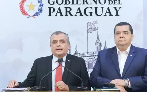 Ejecutivo promulga nueva ley de Conajzar para combatir la explotaci�n clandestina de juegos de azar