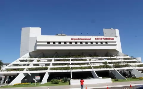 Aeropuerto internacional Silvio Pettirossi.