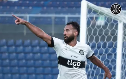 Ram�n Mart�nez demand� a Olimpia