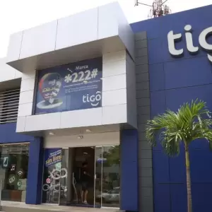 Tigo adquiri� Movistar de Uruguay por USD 440 millones