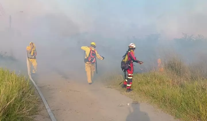 Alto riesgo de propagaci�n de incendios forestales.