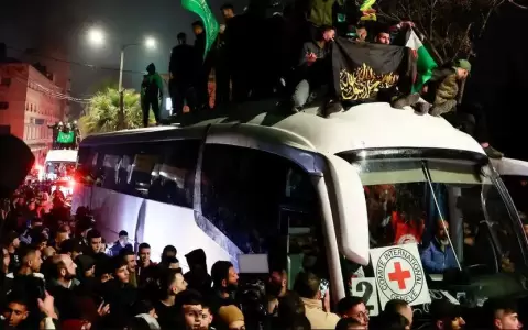 Israel anuncia la liberaci�n de 90 prisioneros palestinos