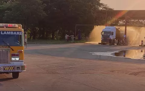 Bomberos evitan tragedia en Lambar� tras fuga de gases propano y butano